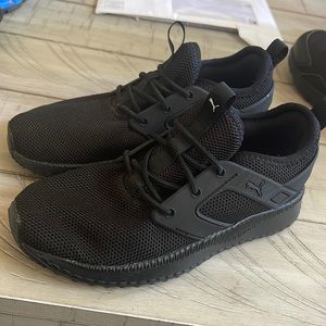 Kids 1C puma sneakers